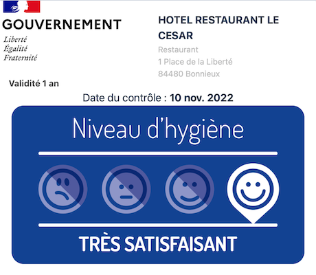 Label de alim-confiance-gouv atribué au restaurant César à Bonnieux dans le Luberon, pour garantir l'hygienne et la sécurité alimentaire du restaurant